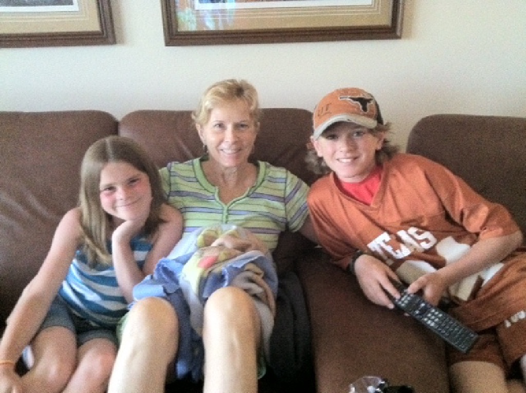 2011-06-09-Home from hospital- visitors-07.jpg